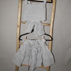 Olivaceous Casts away striped linen set